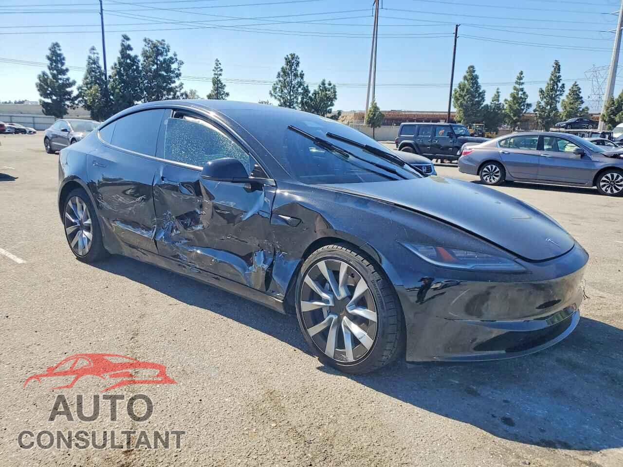 TESLA MODEL 3 2024 - 5YJ3E1EA2RF738886