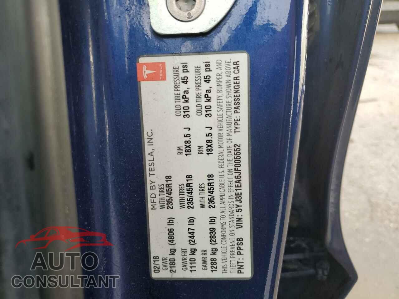 TESLA MODEL 3 2018 - 5YJ3E1EA6JF005552