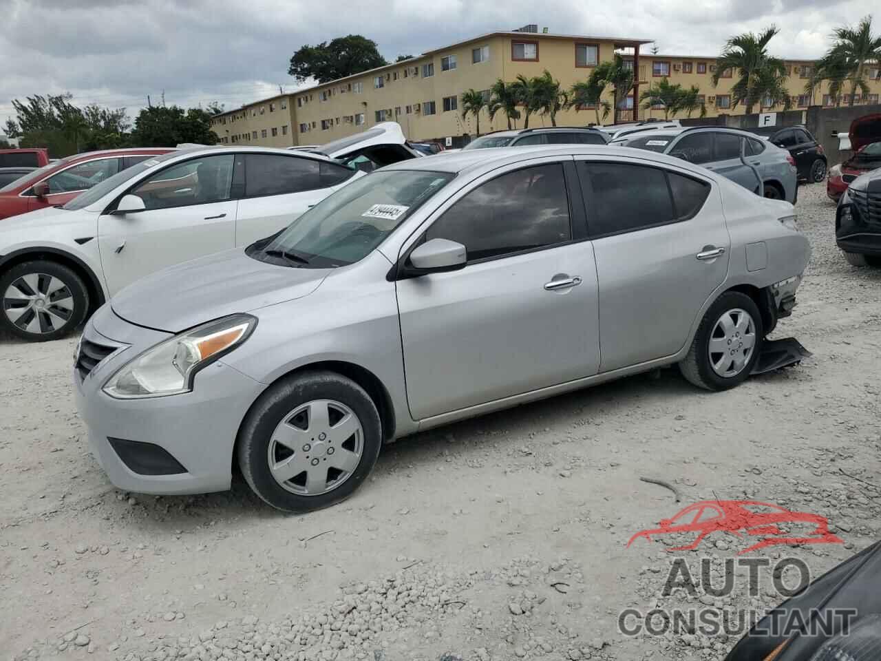 NISSAN VERSA 2015 - 3N1CN7AP2FL803412