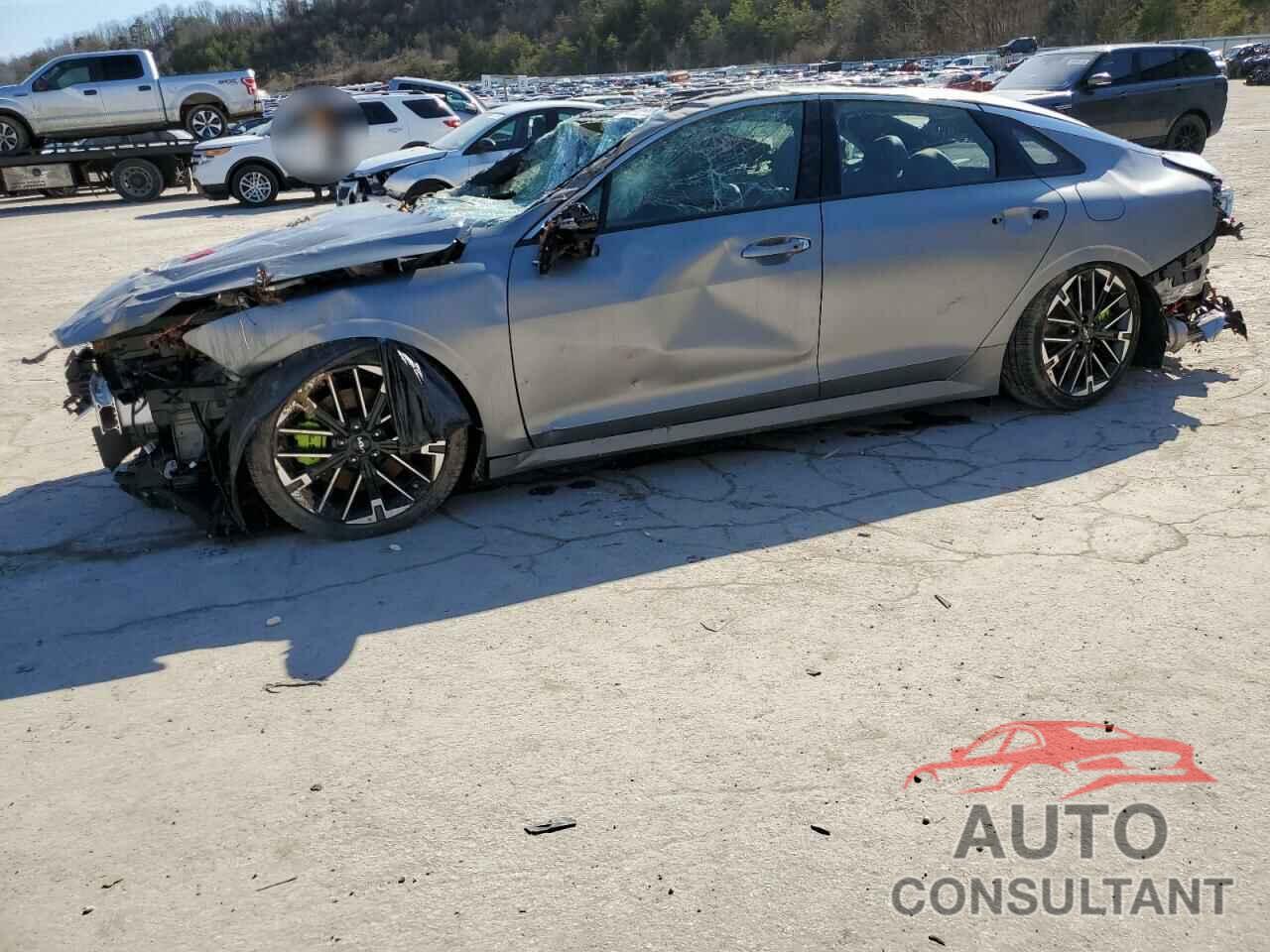 KIA K5 2025 - KNAG44J86S5340352