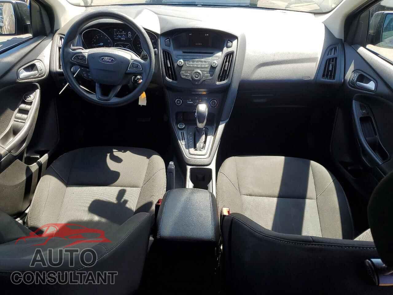 FORD FOCUS 2015 - 1FADP3F27FL317343