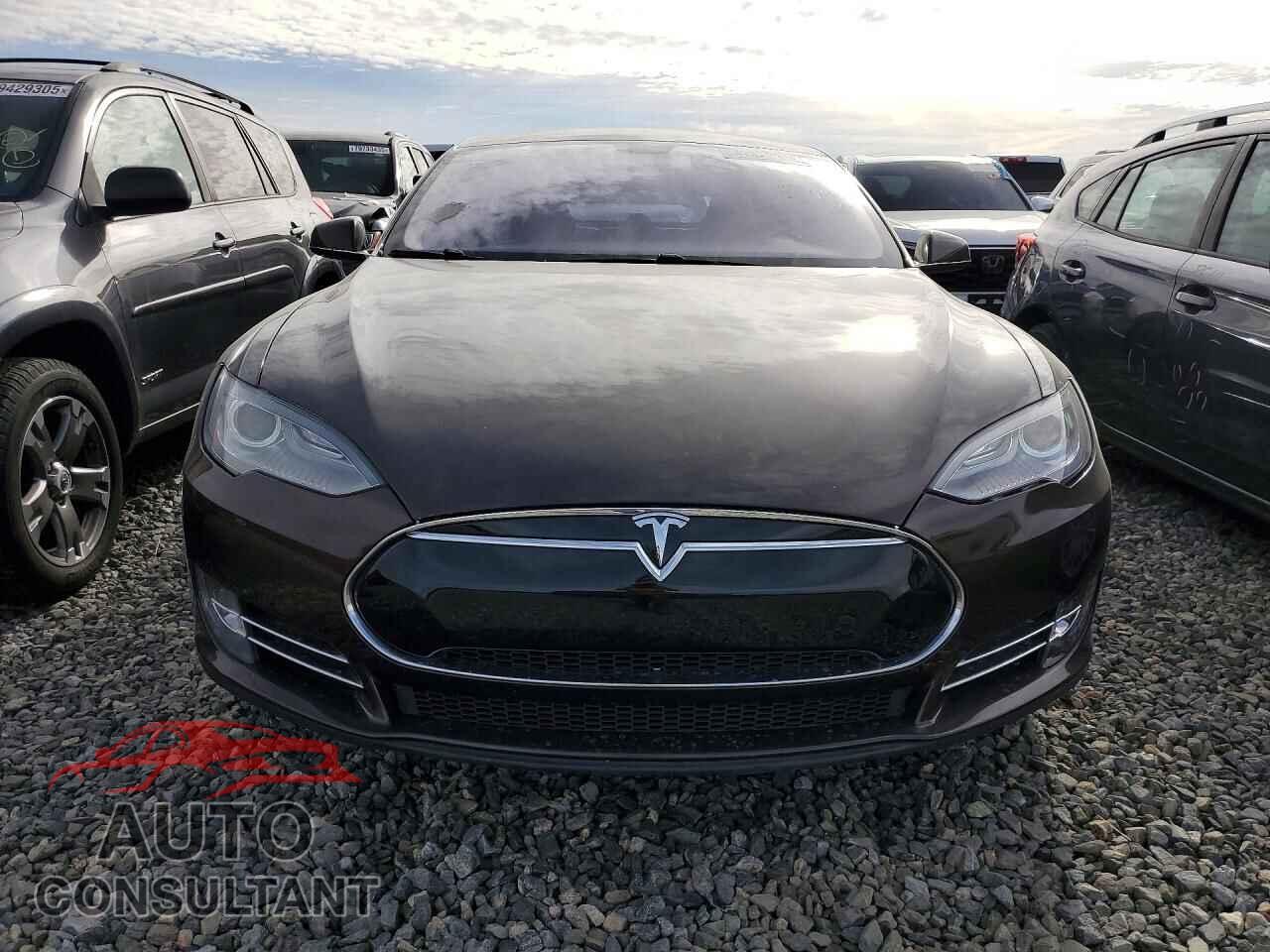TESLA MODEL S 2014 - 5YJSA1S12EFP48677