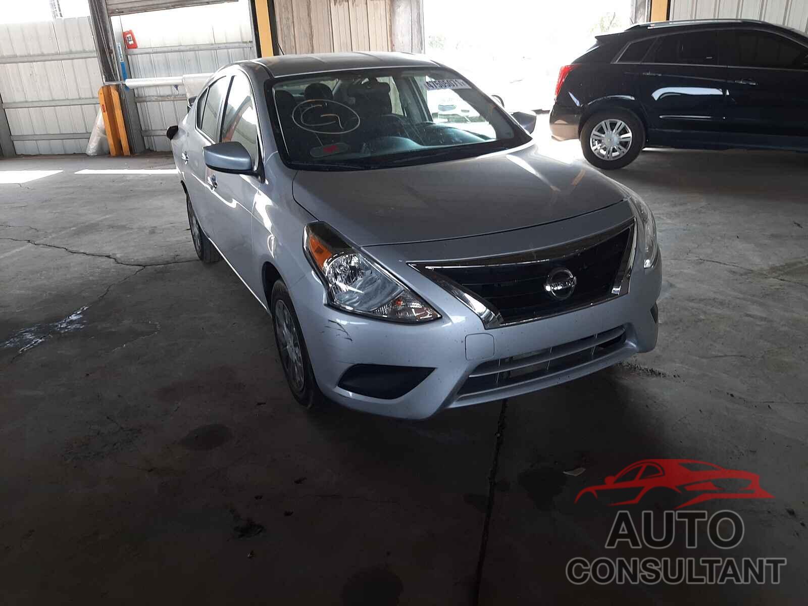 NISSAN VERSA 2019 - 3N1CN7AP7KL850185