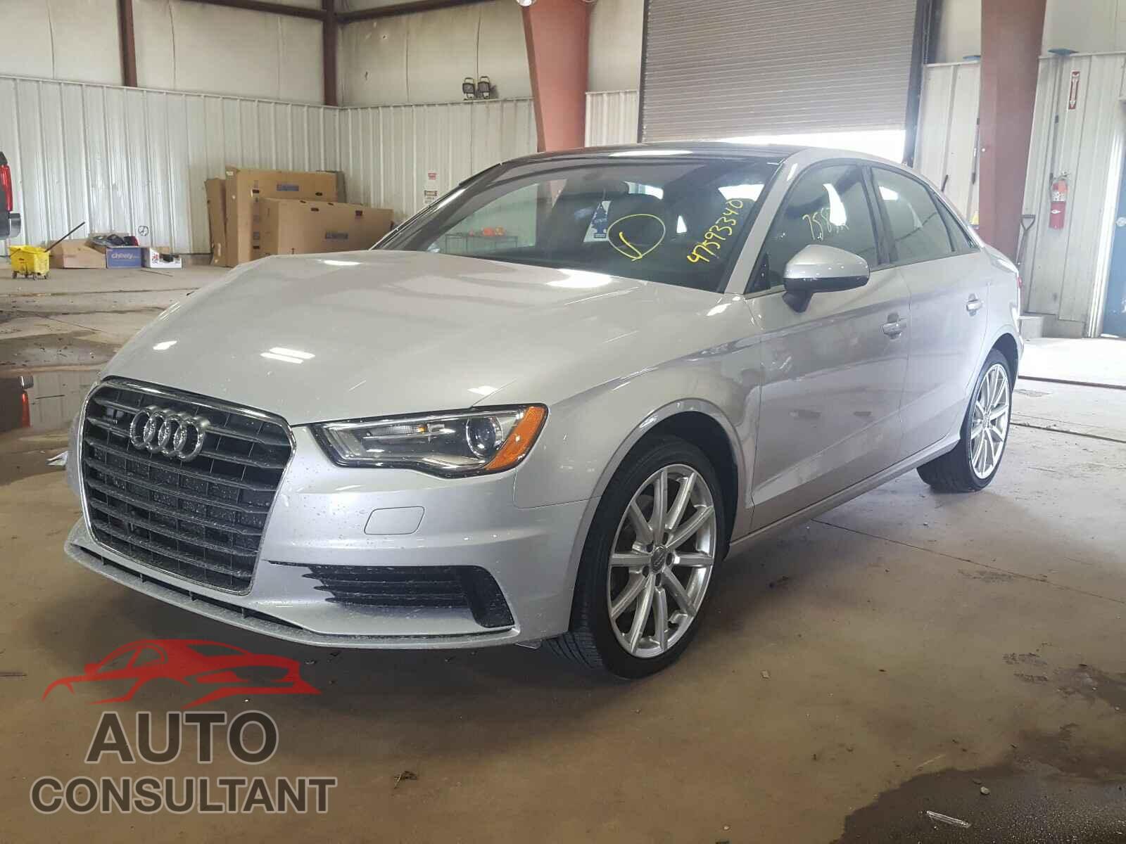 AUDI A3 2015 - WAUBFGFF6F1061588