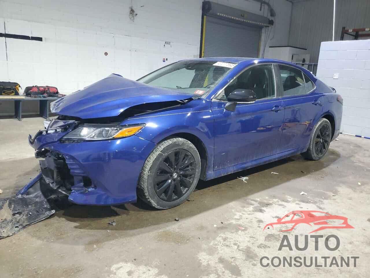 TOYOTA CAMRY 2018 - 4T1B11HK0JU662927