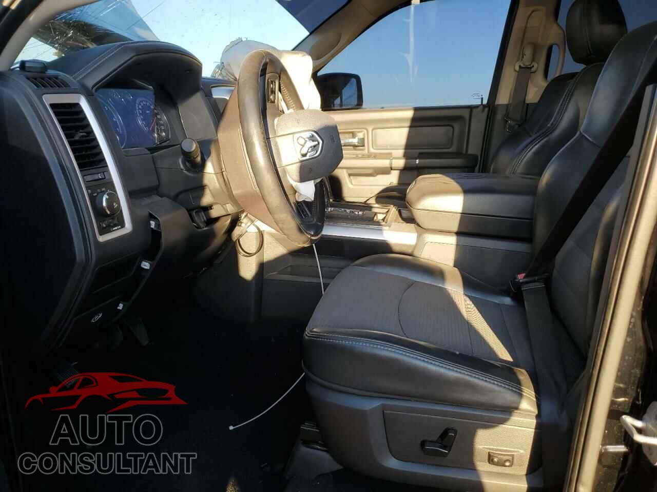 DODGE RAM 1500 2012 - 1C6RD7HT2CS112219