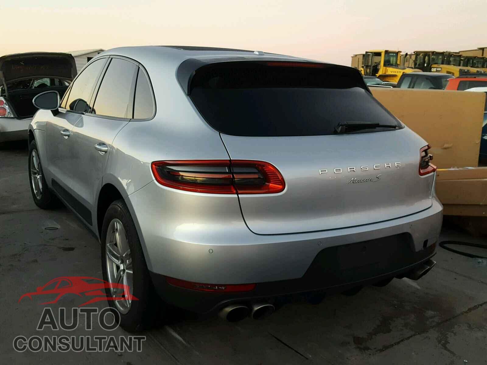 PORSCHE MACAN S 2017 - WP1AB2A57HLB11710