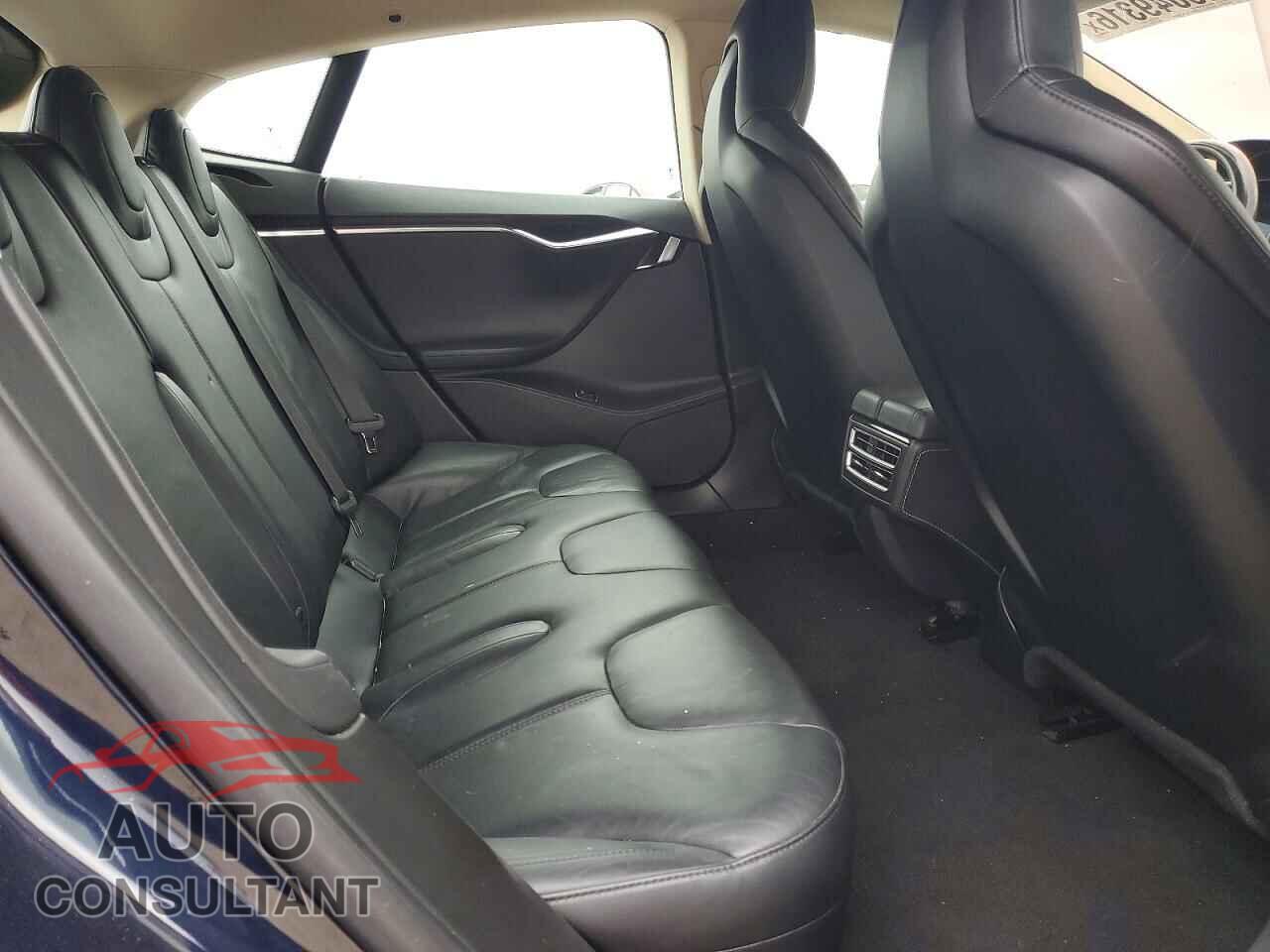 TESLA MODEL S 2014 - 5YJSA1H18EFP56161