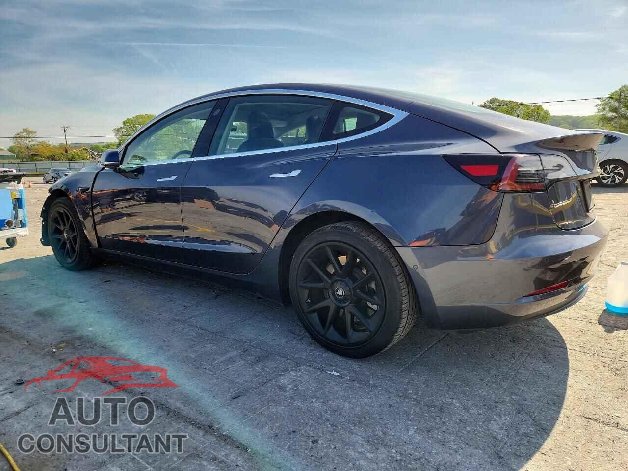 TESLA MODEL 3 2020 - 5YJ3E1EB3LF646198