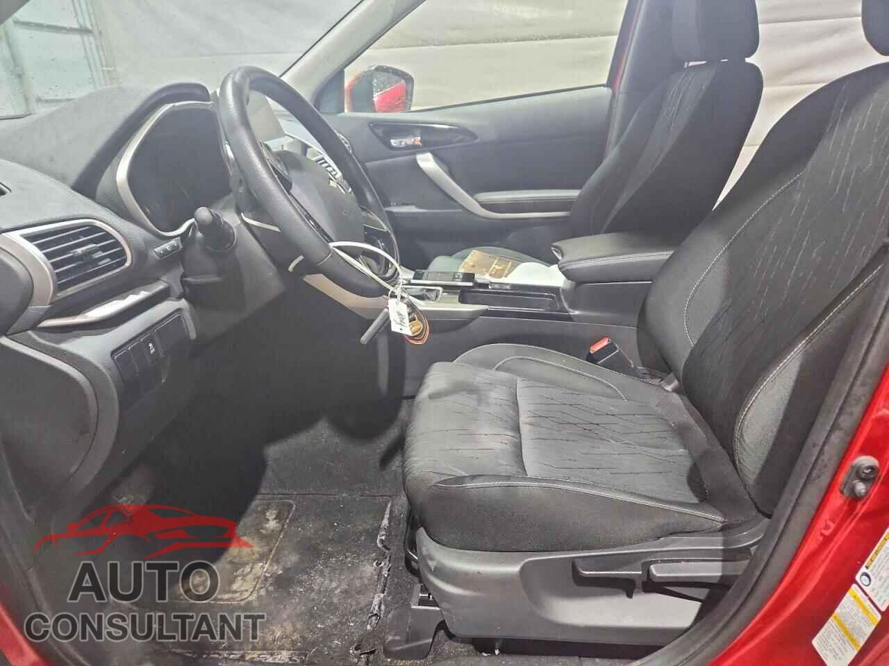 MITSUBISHI ECLIPSE 2019 - JA4AT5AA7KZ015605