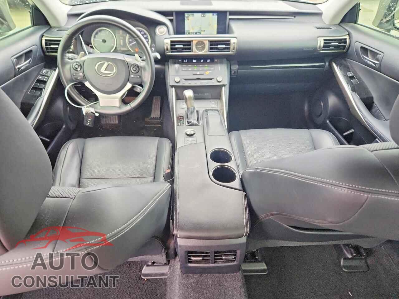 LEXUS IS 2015 - JTHBF1D20F5057690