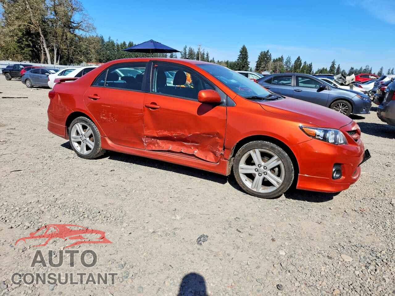 TOYOTA COROLLA 2013 - 2T1BU4EE7DC090932