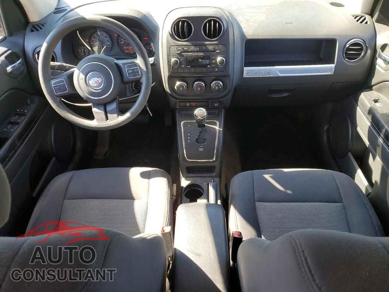 JEEP COMPASS 2017 - 1C4NJDBB2HD142573