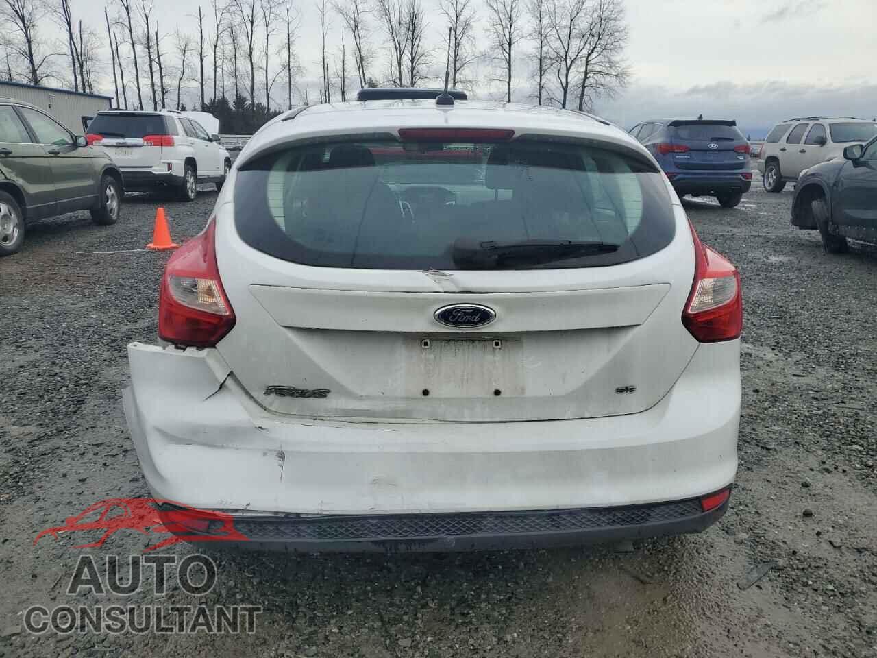 FORD FOCUS 2014 - 1FADP3K20EL124021