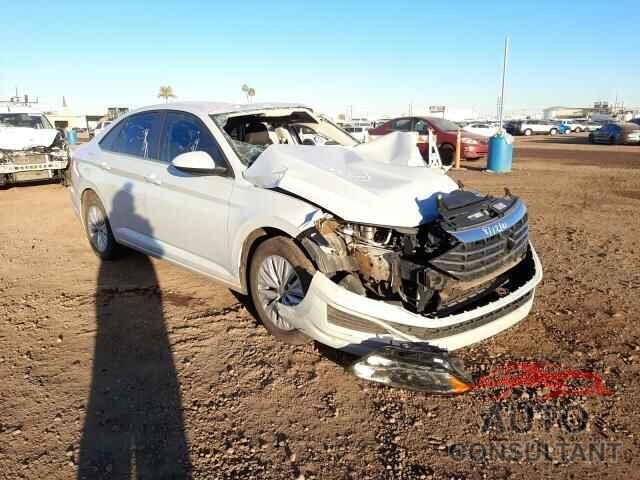 VOLKSWAGEN JETTA 2019 - 3VWC57BU1KM133127