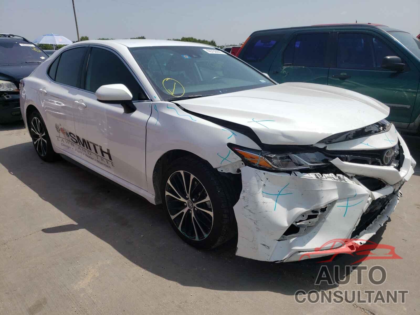 TOYOTA CAMRY 2019 - 4T1B11HK6KU847128