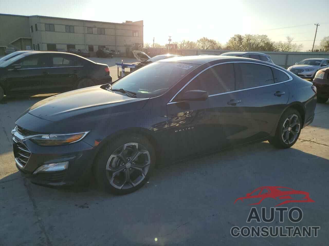 CHEVROLET MALIBU 2022 - 1G1ZD5ST3NF105399