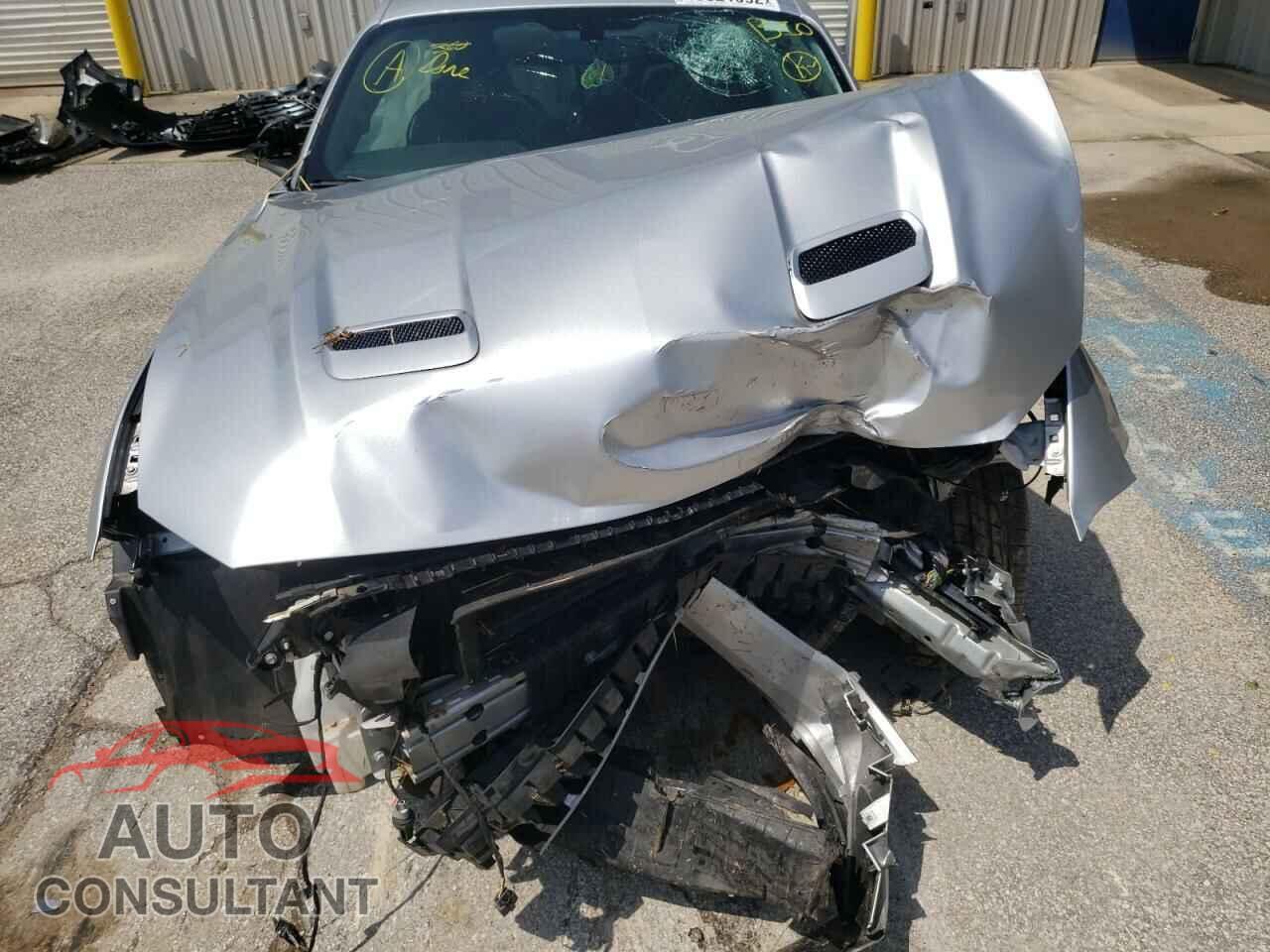 FORD MUSTANG 2018 - 1FA6P8TH0J5103340