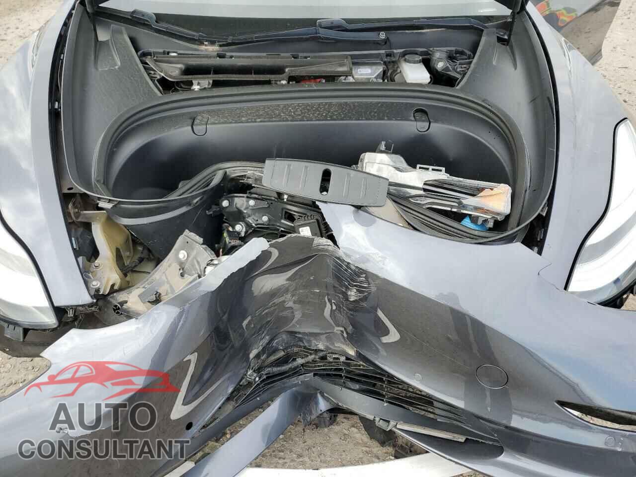 TESLA MODEL 3 2018 - 5YJ3E1EA6JF154902