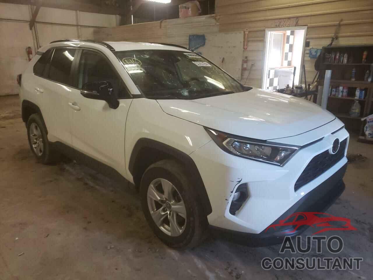 TOYOTA RAV4 2020 - 2T3W1RFV4LC057110