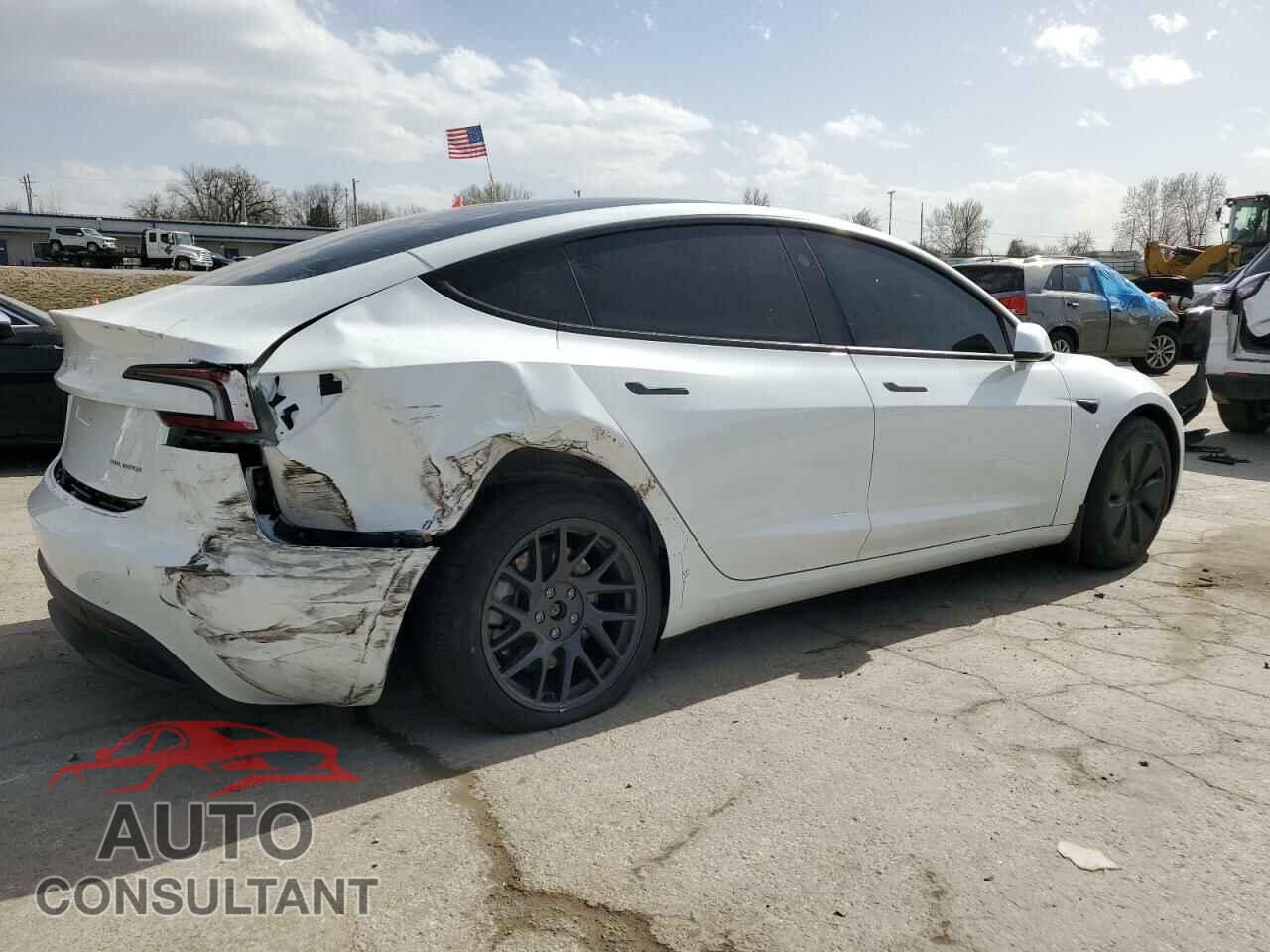 TESLA MODEL 3 2025 - 5YJ3E1EB9SF902505