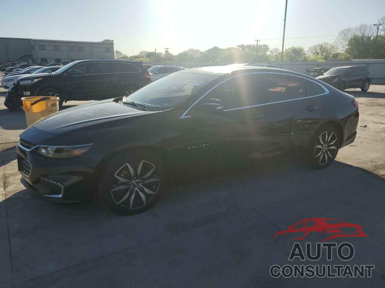 CHEVROLET MALIBU 2017 - 1G1ZE5ST9HF241800