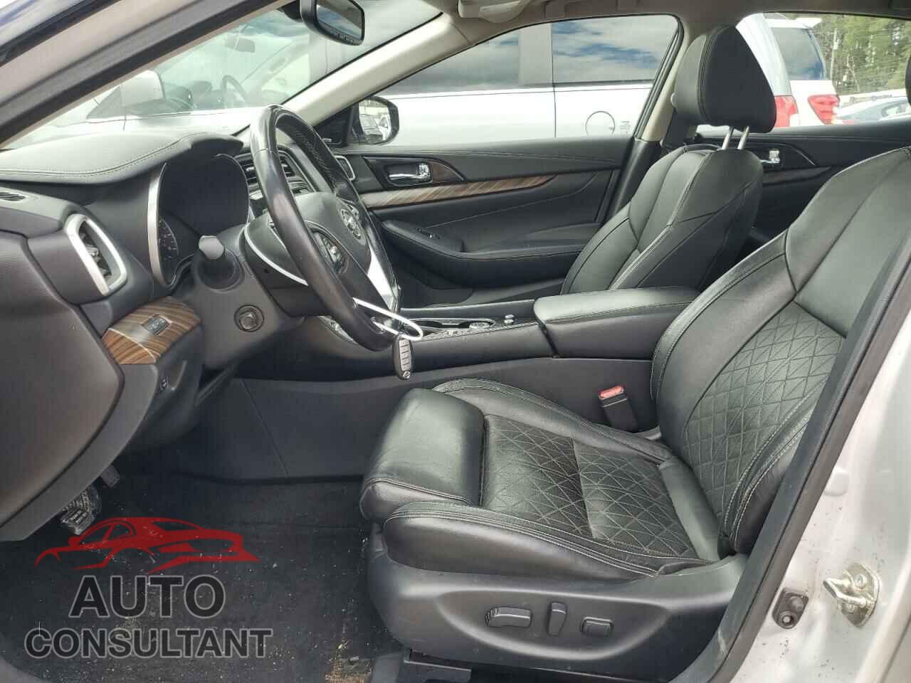 NISSAN MAXIMA 2017 - 1N4AA6AP1HC410662