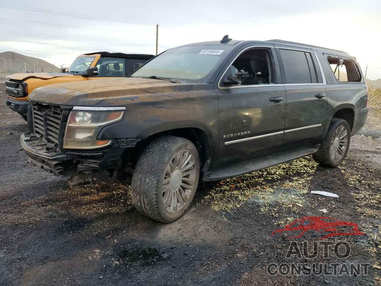 CHEVROLET SUBURBAN 2018 - 1GNSKHKC0JR256765