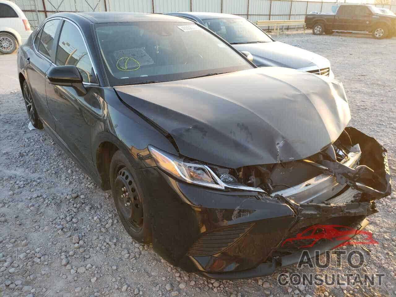 TOYOTA CAMRY 2020 - 4T1G11AK4LU399571