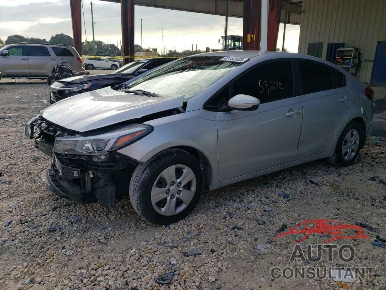 KIA FORTE 2017 - 3KPFK4A71HE080158