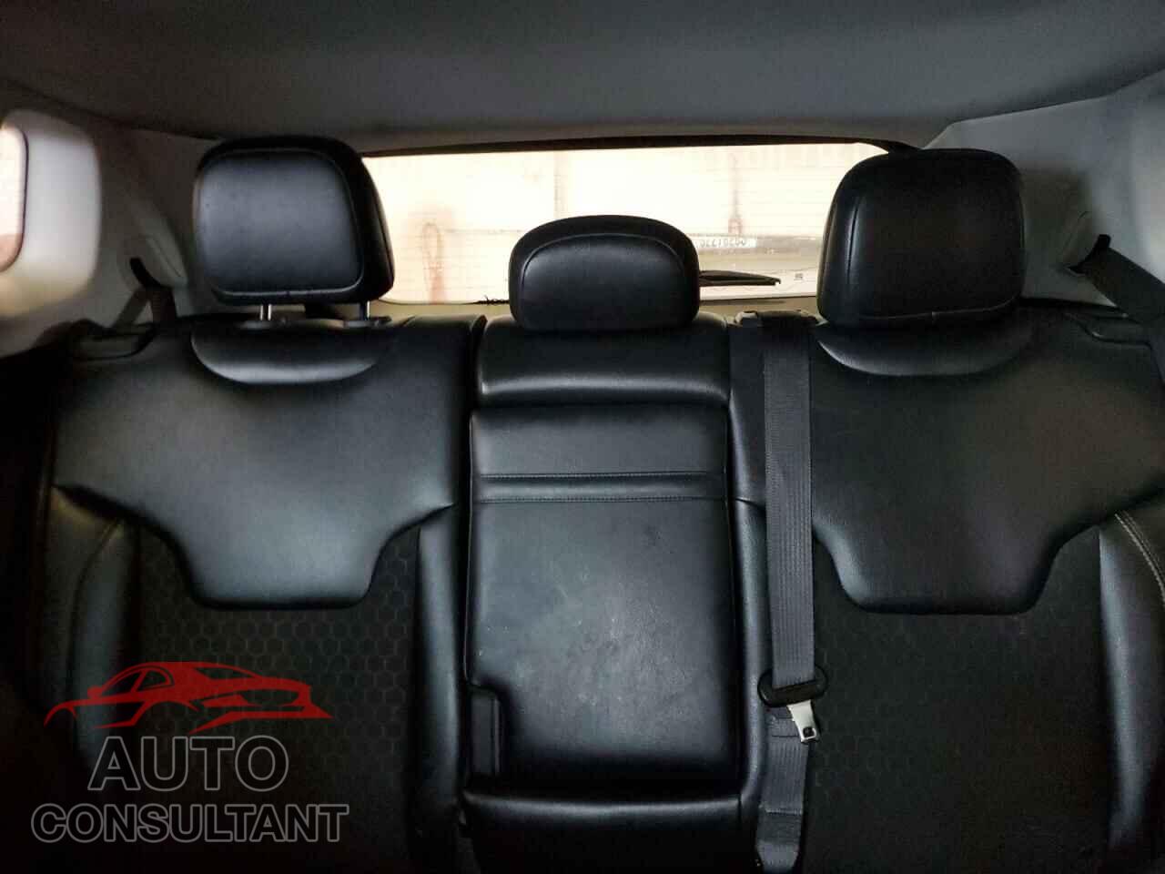 JEEP COMPASS 2018 - 3C4NJDBB5JT331671