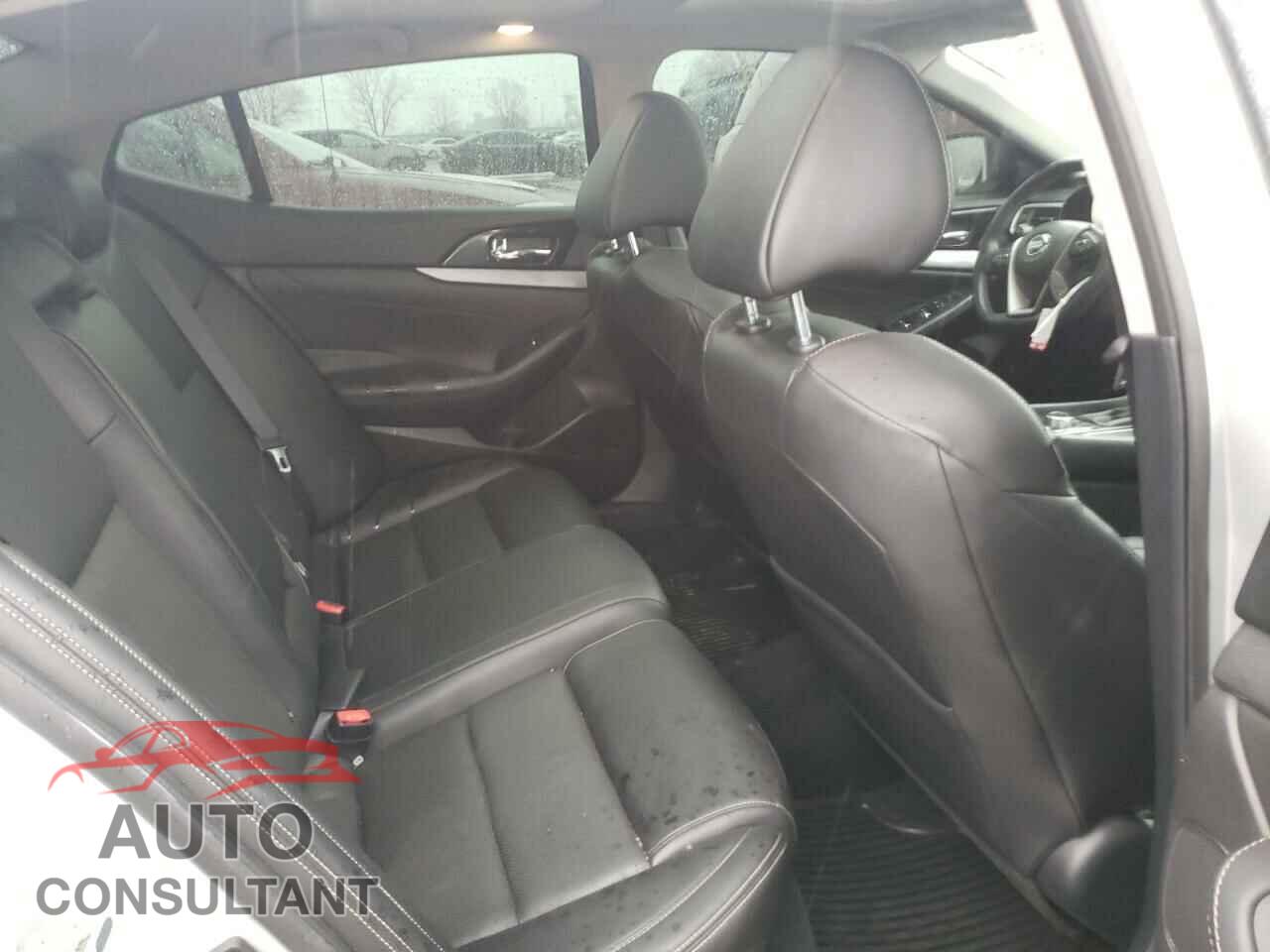 NISSAN MAXIMA 2017 - 1N4AA6AP1HC430720