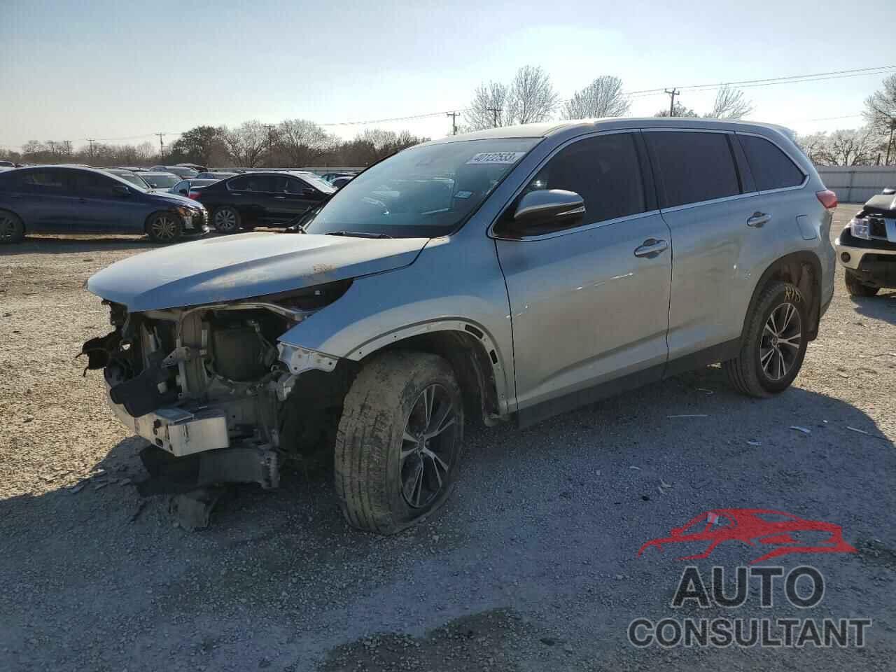 TOYOTA HIGHLANDER 2019 - 5TDZZRFH4KS295182
