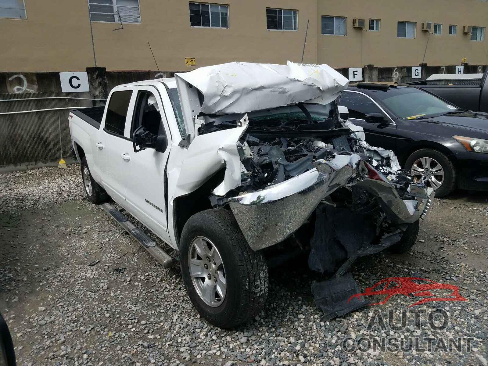 CHEVROLET SILVERADO 2017 - 3GCUKREC7HG356908