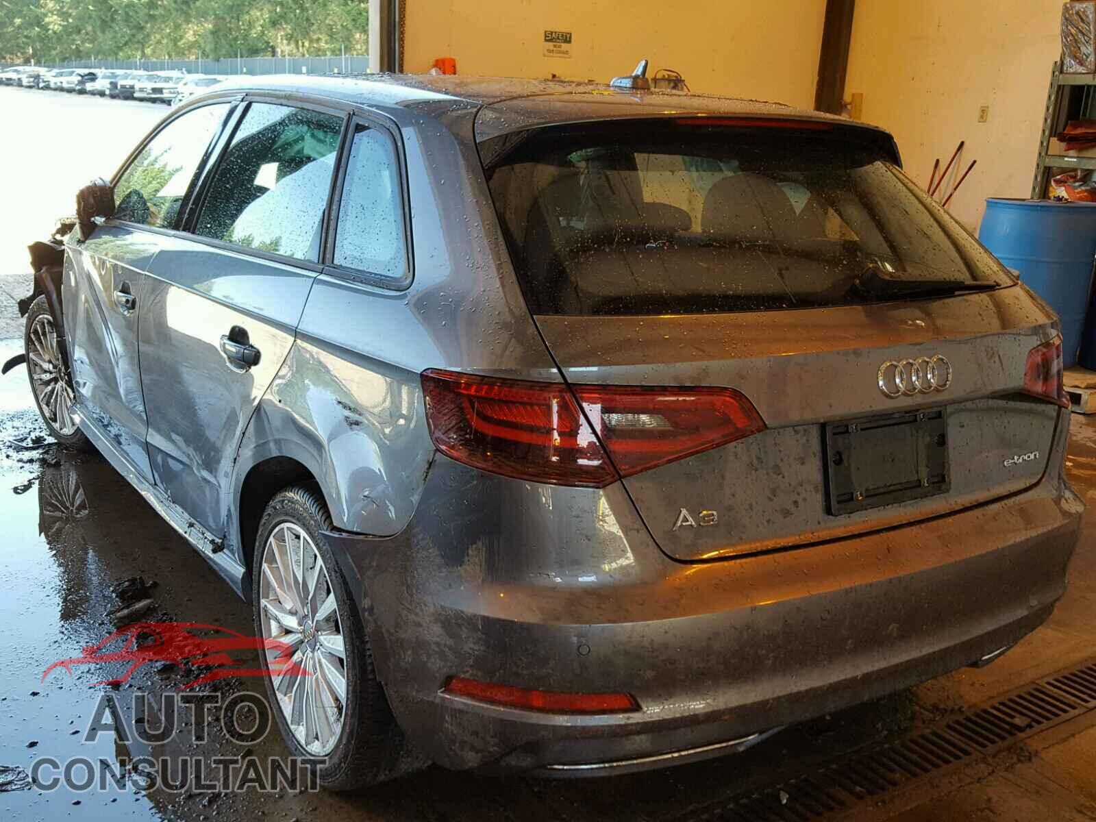 AUDI A3 2016 - WAUUPBFF4GA108692