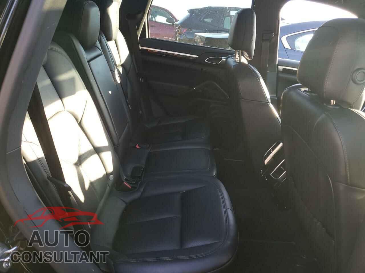 PORSCHE CAYENNE 2017 - WP1AE2A28HLA74390
