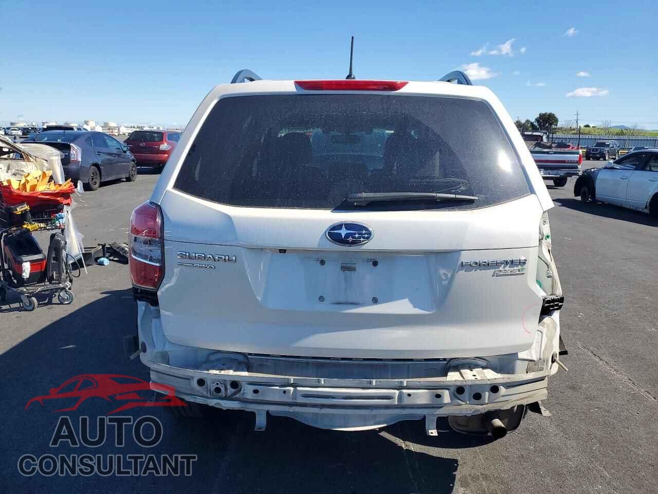 SUBARU FORESTER 2015 - JF2SJAFC6FH445223