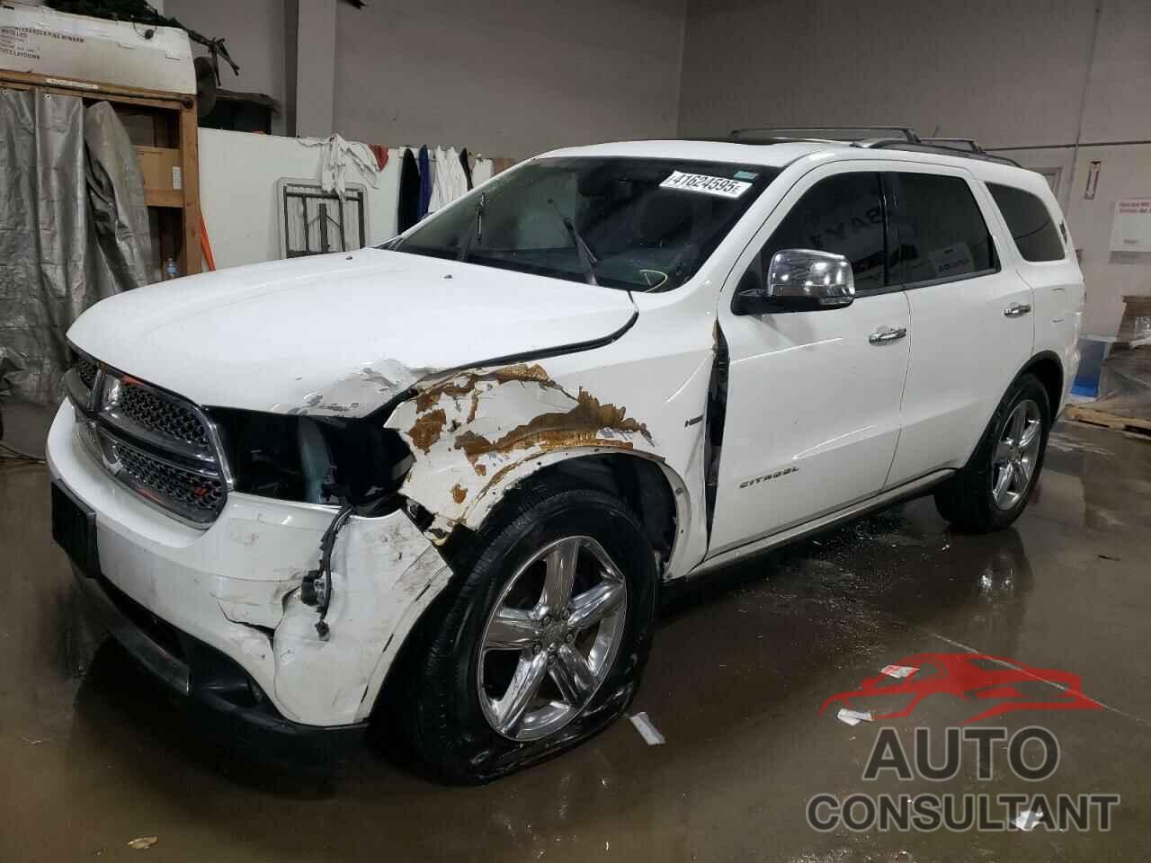 DODGE DURANGO 2013 - 1C4SDJET4DC686876