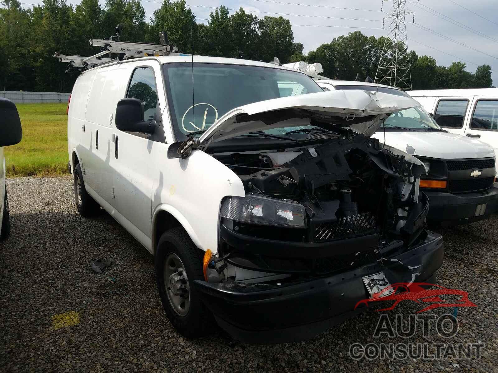 CHEVROLET EXPRESS 2018 - 1GCWGAFG8J1344557