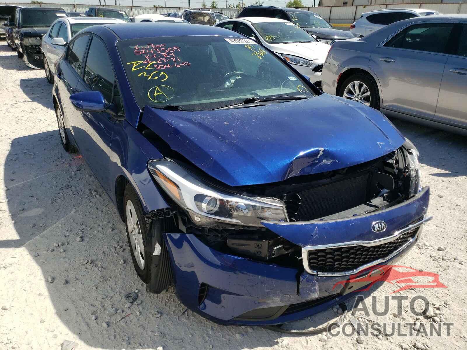 KIA FORTE 2018 - 3KPFK4A73JE236058