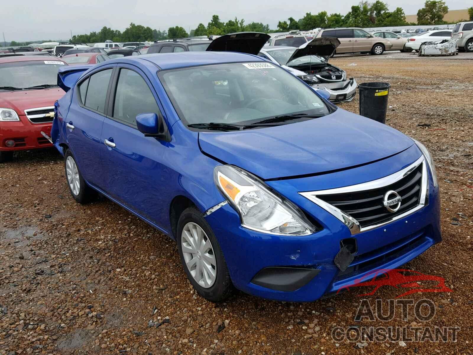 NISSAN VERSA 2017 - 3N1CN7AP3HL835952