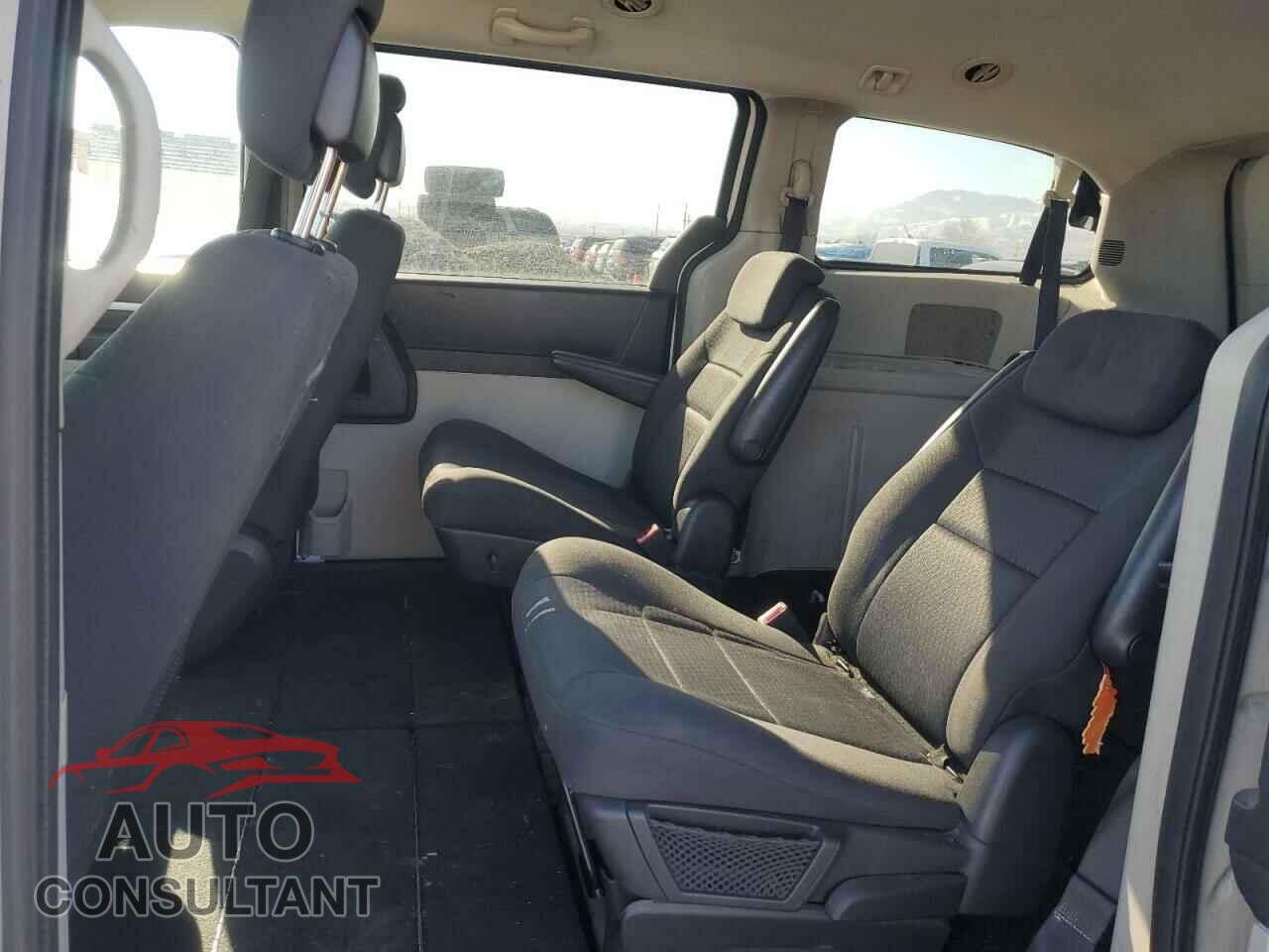 DODGE CARAVAN 2010 - 2D4RN4DE7AR318343