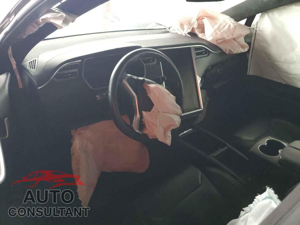 TESLA MODEL X 2017 - 5YJXCBE21HF067294