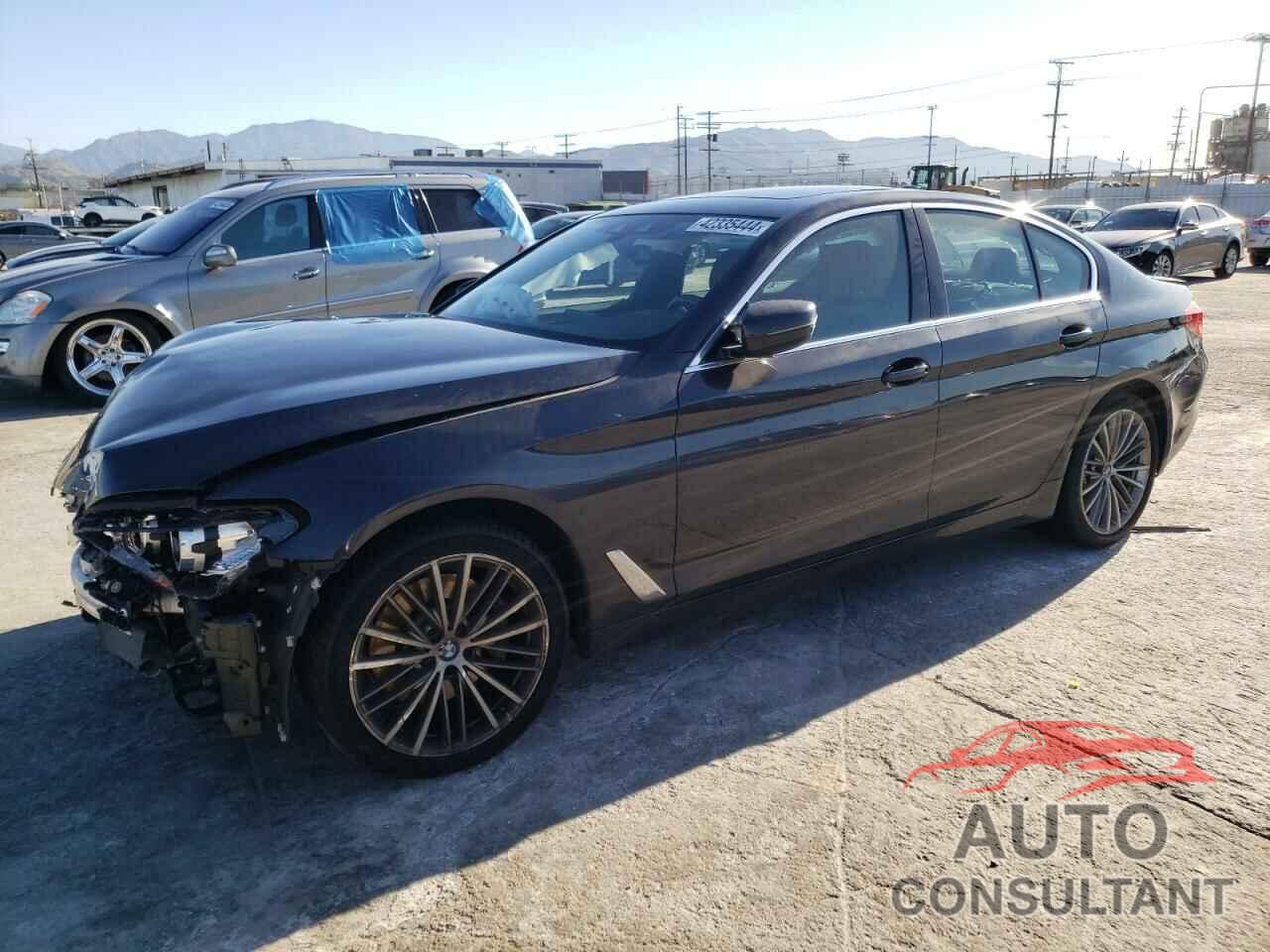 BMW 5 SERIES 2019 - WBAJE5C53KG919783