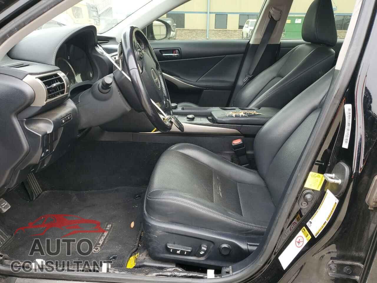 LEXUS IS 2016 - JTHBA1D20G5012216