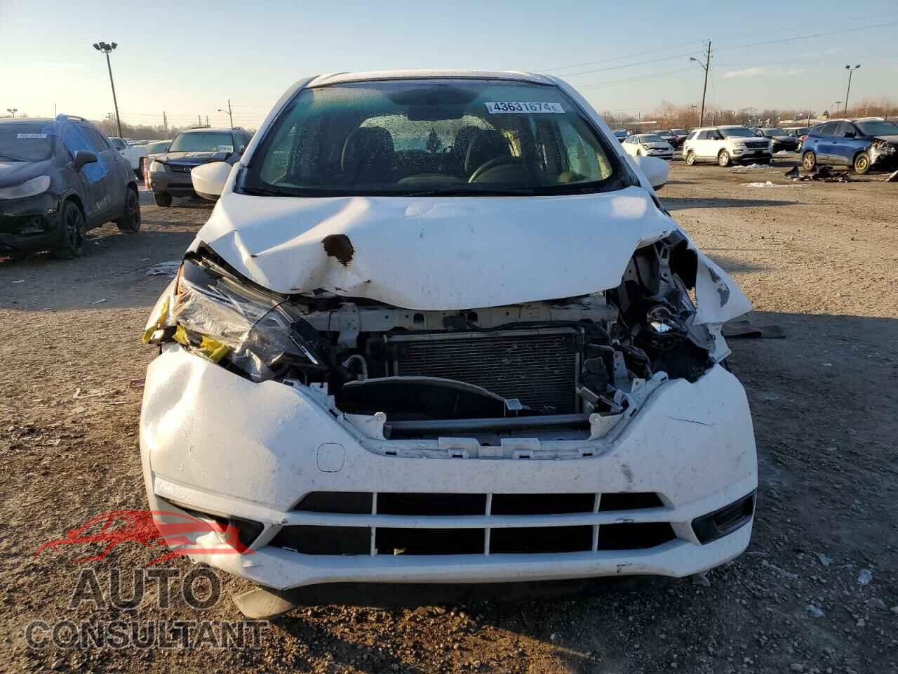 NISSAN VERSA 2017 - 3N1CE2CP4HL361820