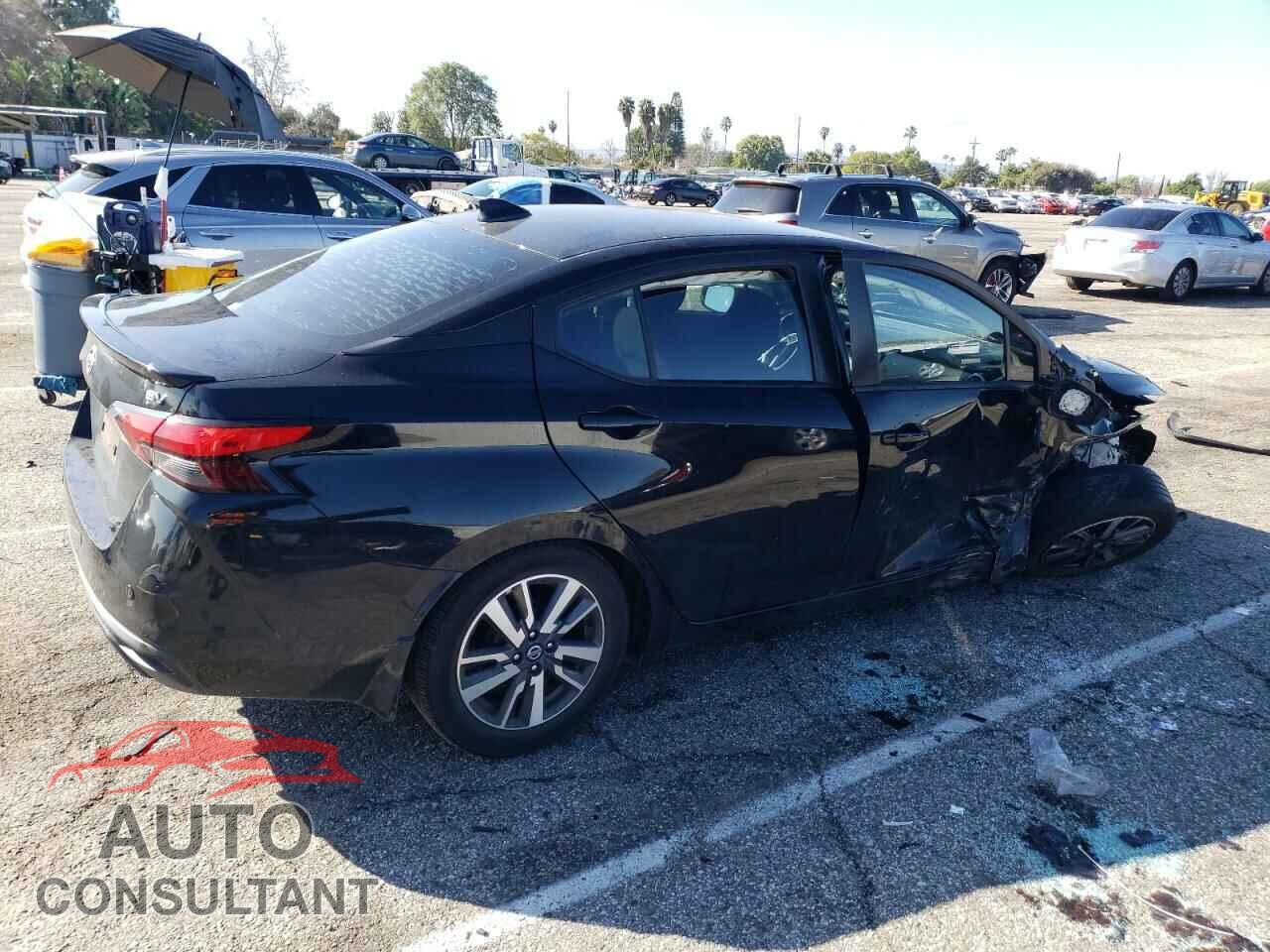 NISSAN VERSA 2020 - 3N1CN8EV4LL811182