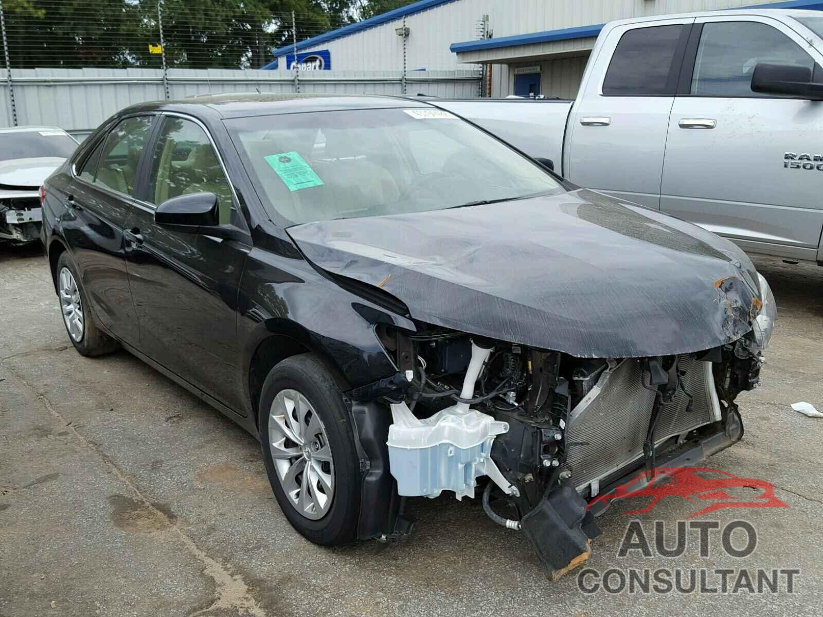 TOYOTA CAMRY 2016 - 4T4BF1FK8GR557331