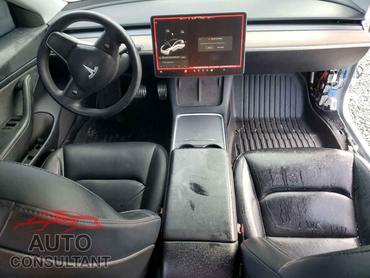 TESLA MODEL 3 2021 - 5YJ3E1EB3MF927628