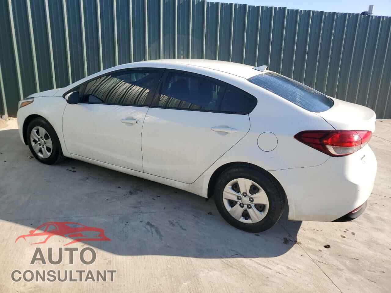 KIA FORTE 2017 - 3KPFK4A76HE009621